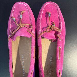 Ivanka Trump Pink Suede Itanais Driving Loafer with Leather Lining - 8-1/2